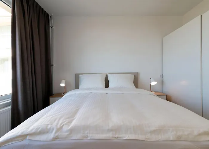 Lovina House By Urban * אגמונד אן זי